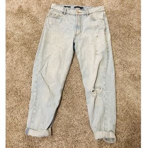 Light wash Mom Jeans